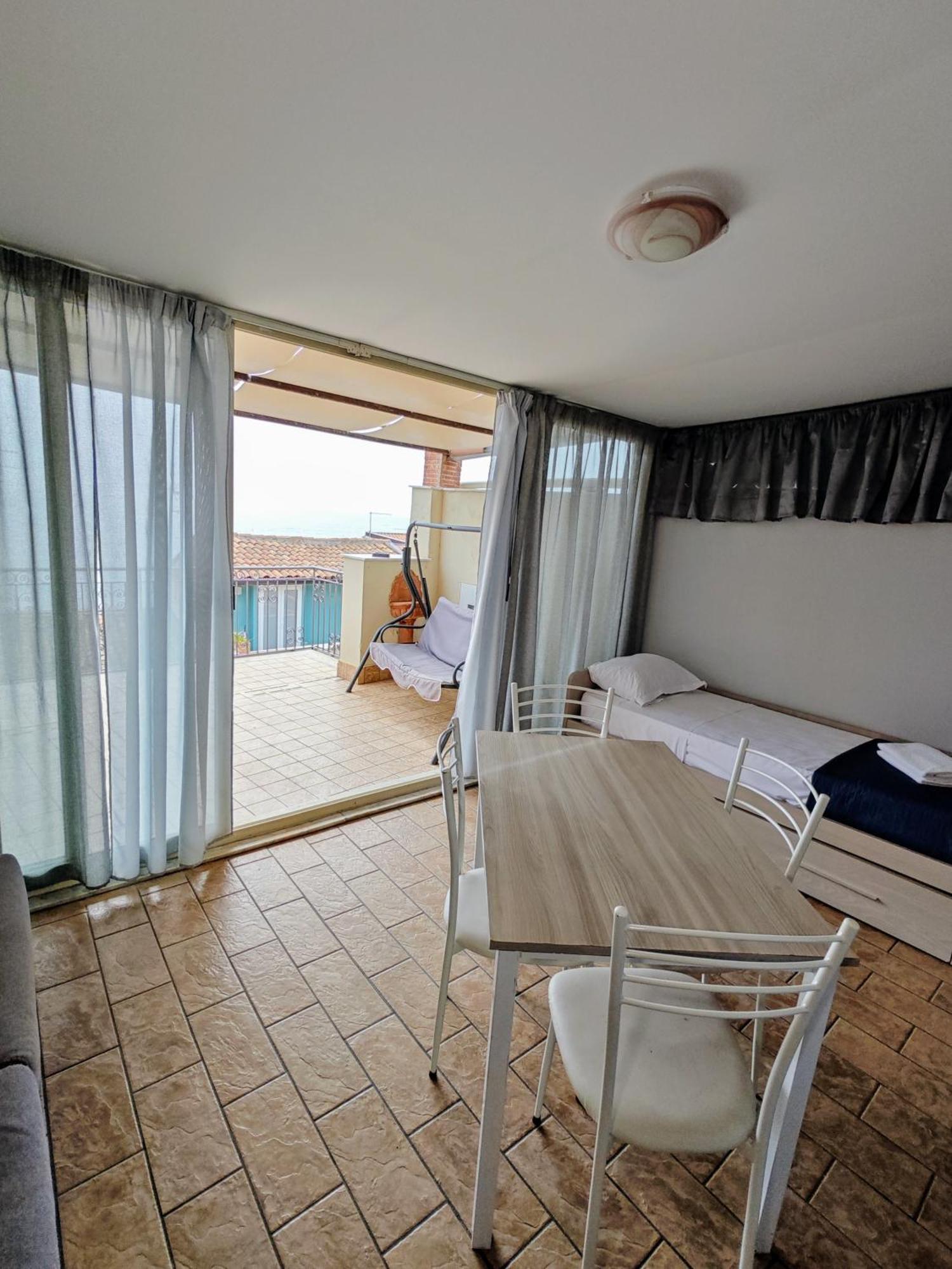 Etnapartment 4 贾迪尼-纳克索斯 外观 照片